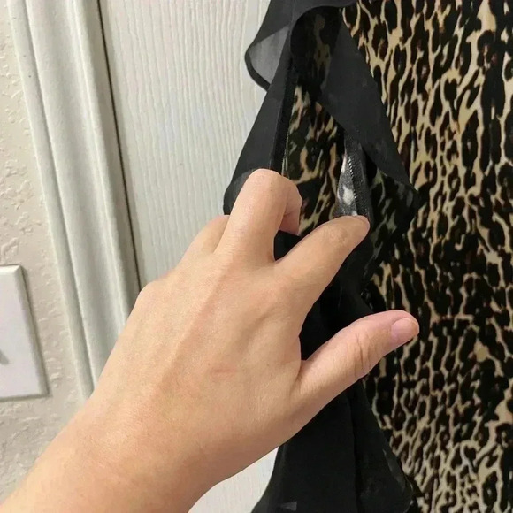 Bold Elements leopard print ruffle sleeves M - Picture 3 of 6